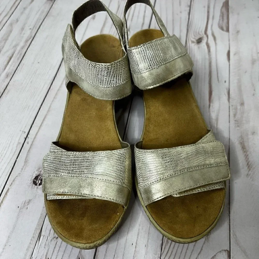 Rieker Women's Fanni Light Gold Metallic Sling Back Mid Height Wedge Sandals Siz